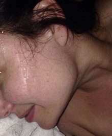 Belle salope veut trouver des queues épaisses à sucer à Nancy