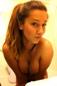 Belle femme cherche des queues très épaisses à essorer sur Meurthe-et-Moselle