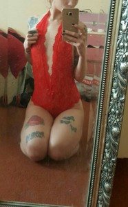 Coquine qui aime la bite dans le cul sur Meurthe-et-Moselle