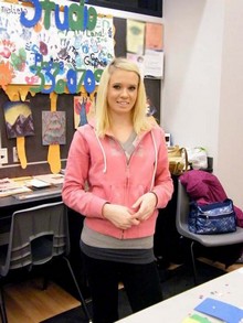 Petite peste suceuse disponible pour une après midi sexe sur Meurthe-et-Moselle