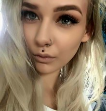 Femme en manque veut baiser avec un homme dominant sur Meurthe-et-Moselle