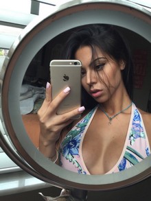 Jolie infdèle dispo pour des mecs vicieux à essorer à Nancy