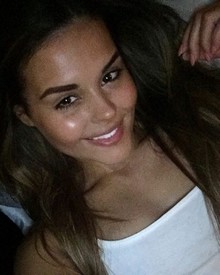 Coquine cherche un coquin discret sur Meurthe-et-Moselle pour une après midi cul