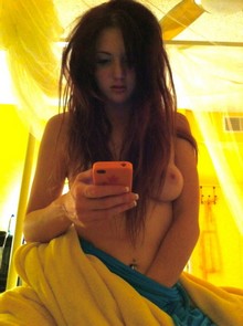 Salope pas farouche attend sa sodomie sur Meurthe-et-Moselle